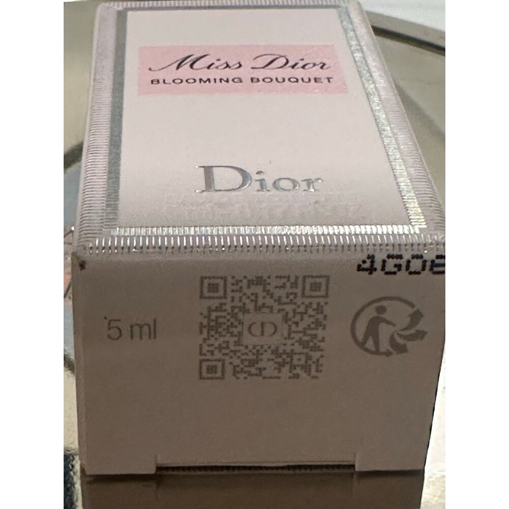 Miss Dior Blooming Bouquet - 5 mL - NEW in BOX - Picture 2 of 3